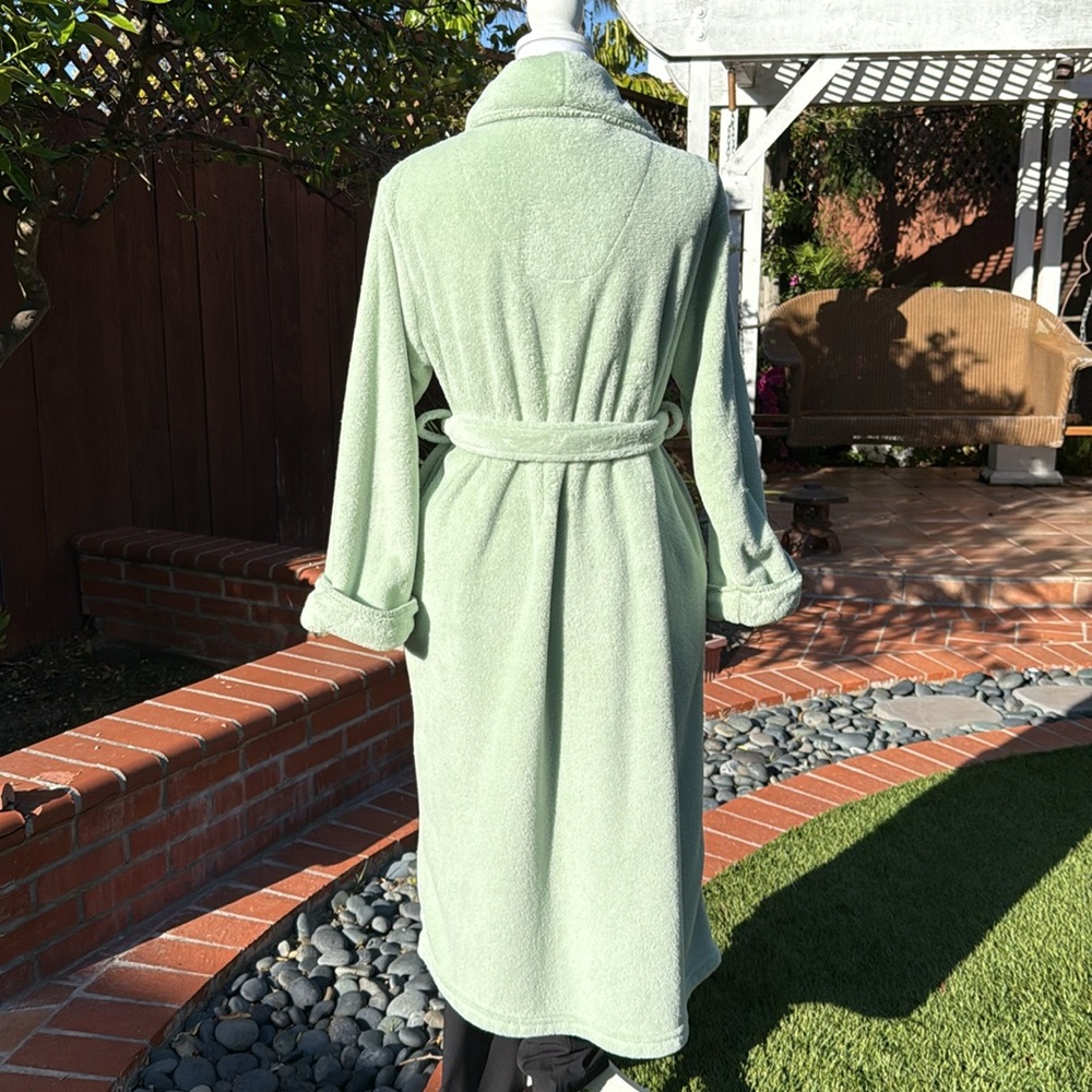Women's Cozy Green Robe - Picture 2 of 9